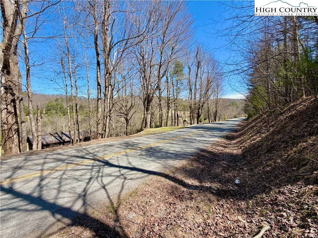 Image number 6 for the current listing