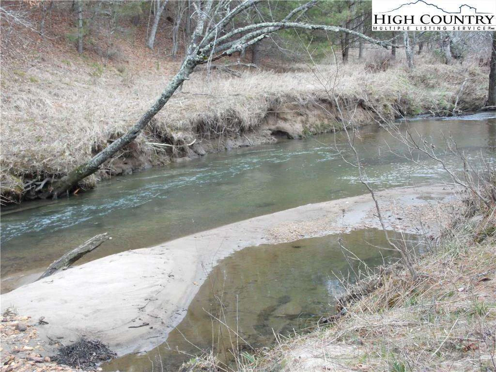 Image number 12 for the current listing