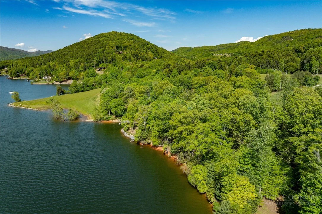 Image number 10 for the current listing