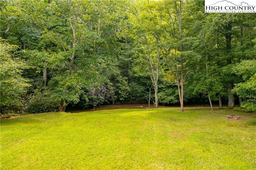 Image number 15 for the current listing