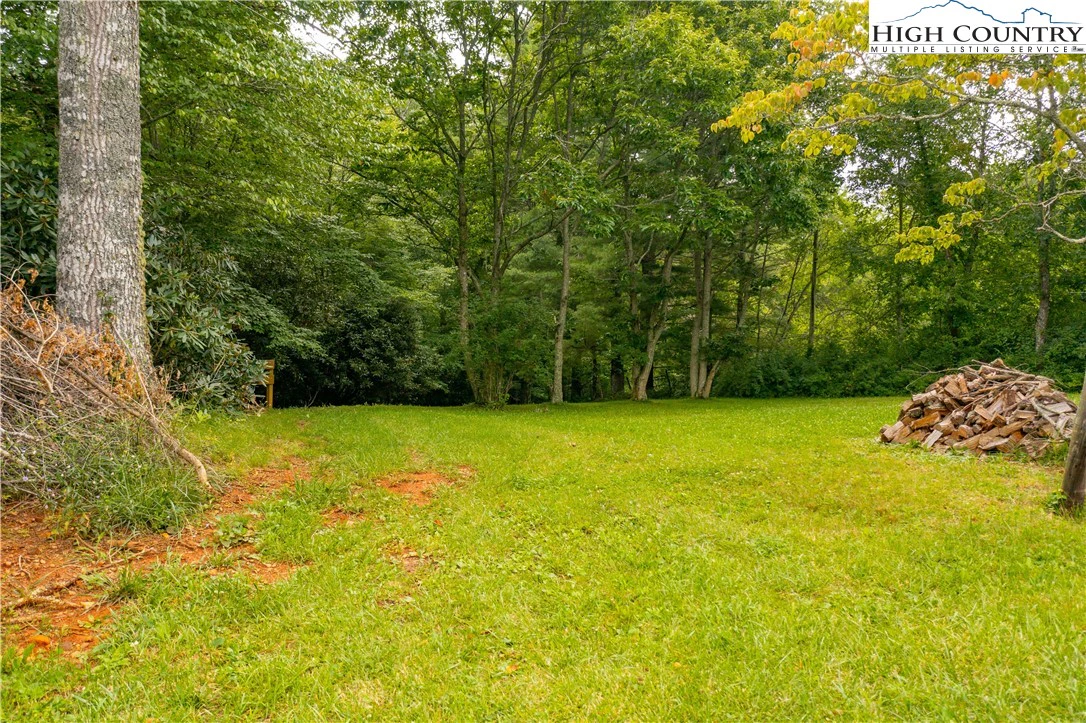 Image number 9 for the current listing