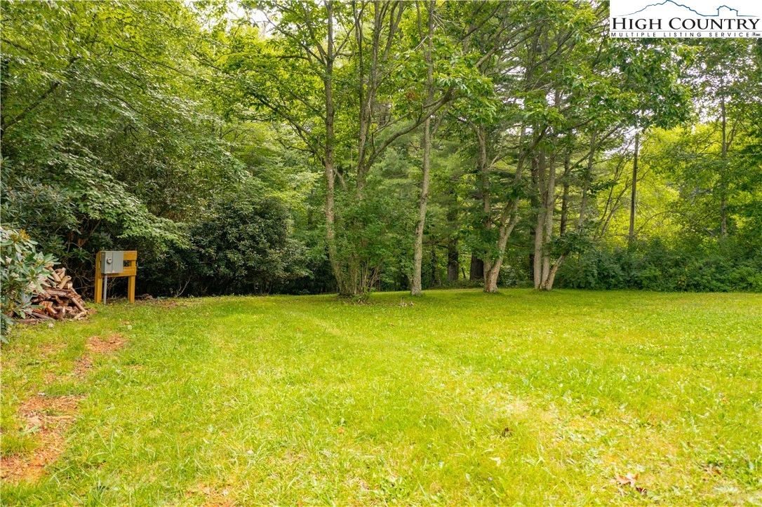 Image number 8 for the current listing