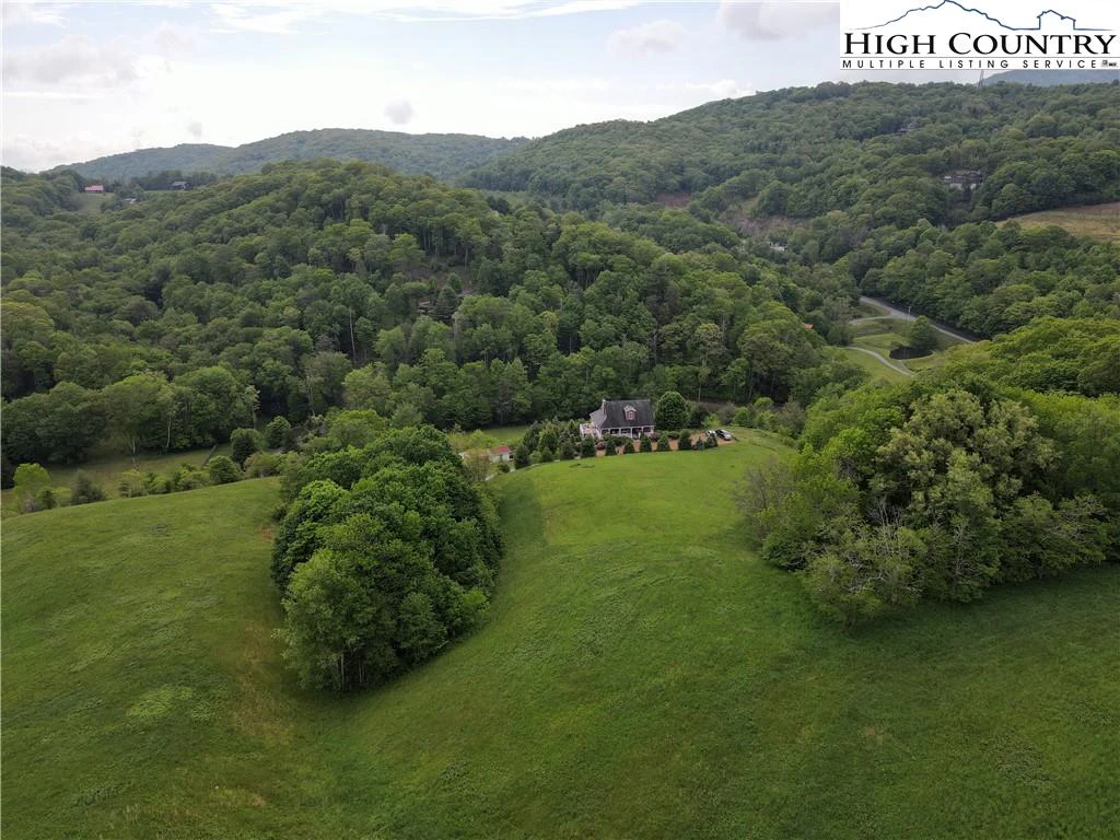 Image number 13 for the current listing