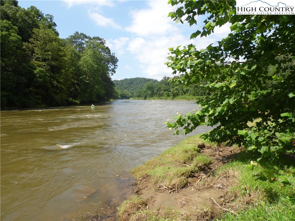 Image number 6 for the current listing