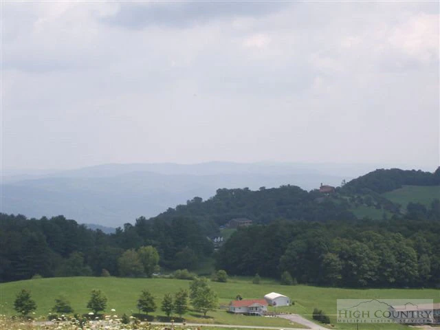 Image number 4 for the current listing