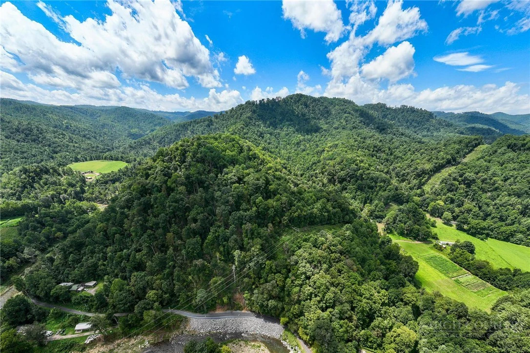 Image number 3 for the current listing