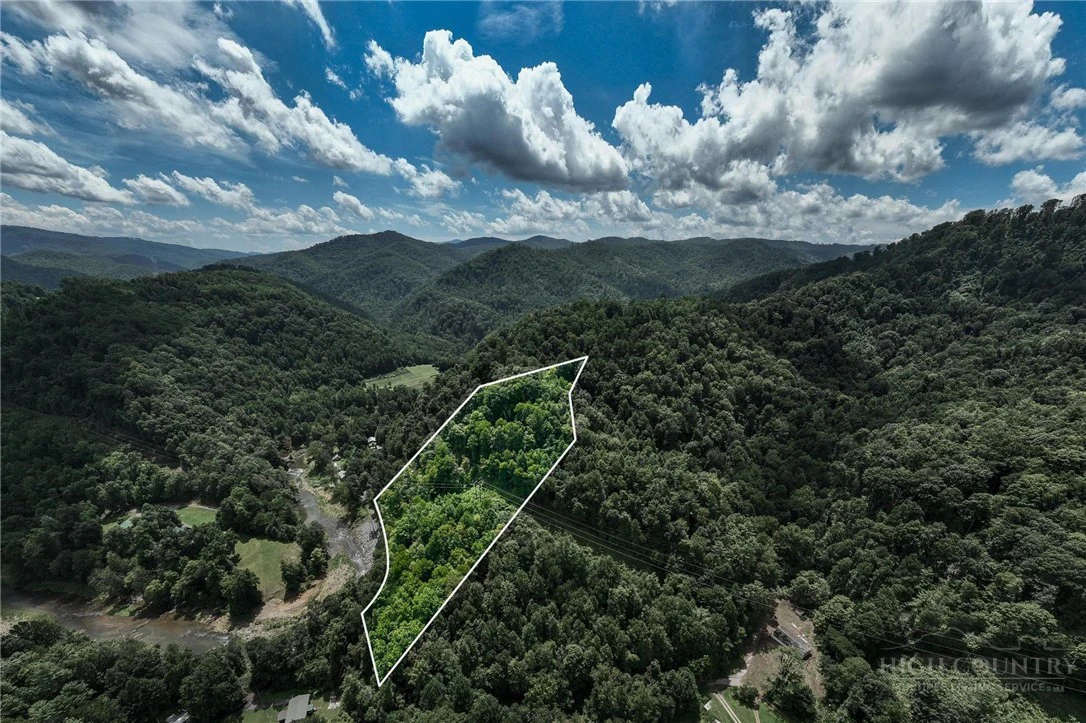 Image number 4 for the current listing