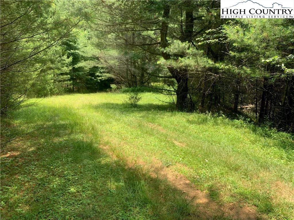 Image number 9 for the current listing