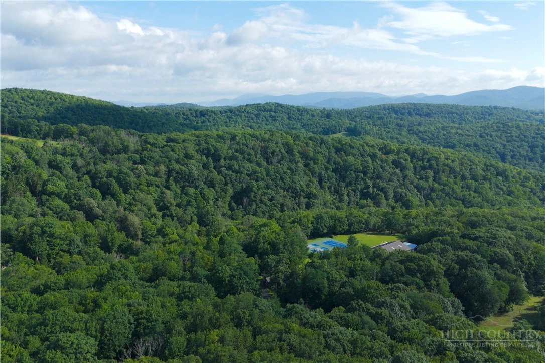 Image number 3 for the current listing