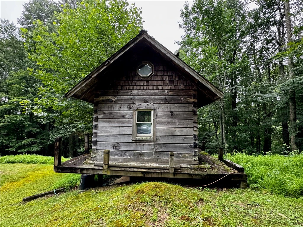 Image number 5 for the current listing
