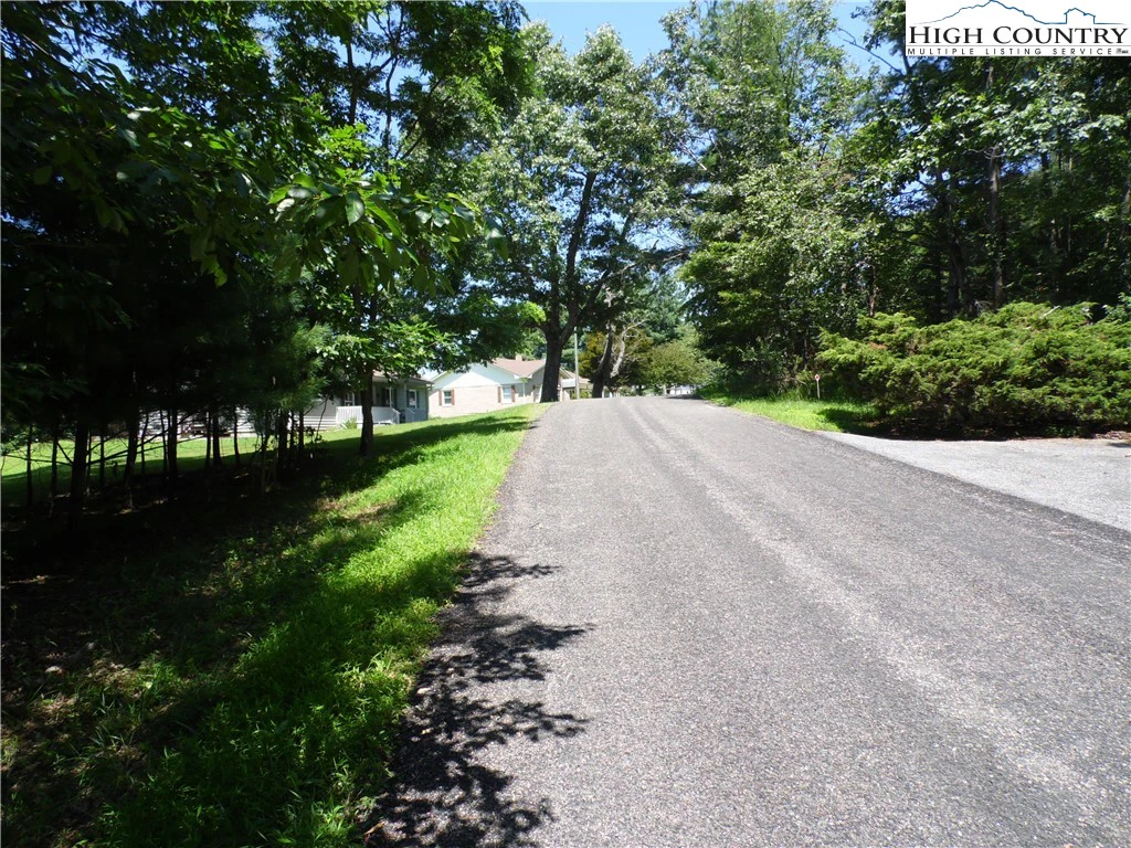Image number 7 for the current listing