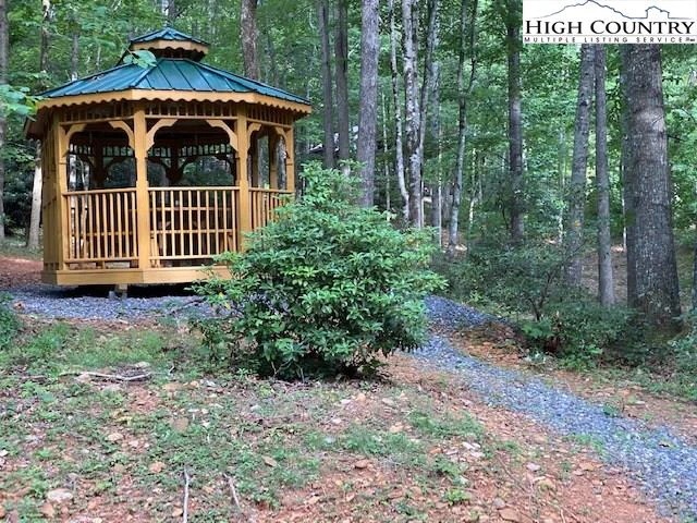 Image number 11 for the current listing