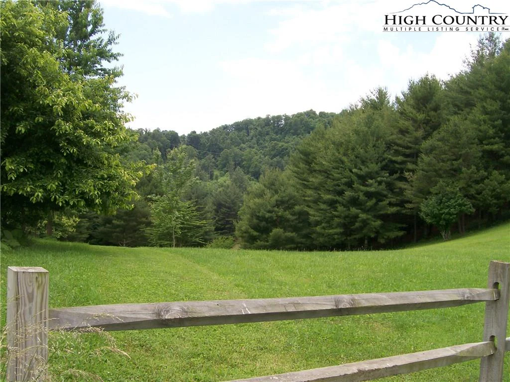 Image number 12 for the current listing