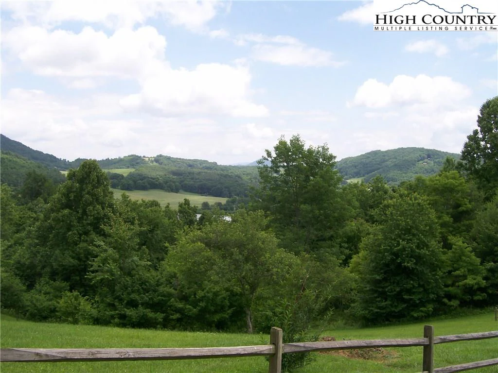 Image number 9 for the current listing