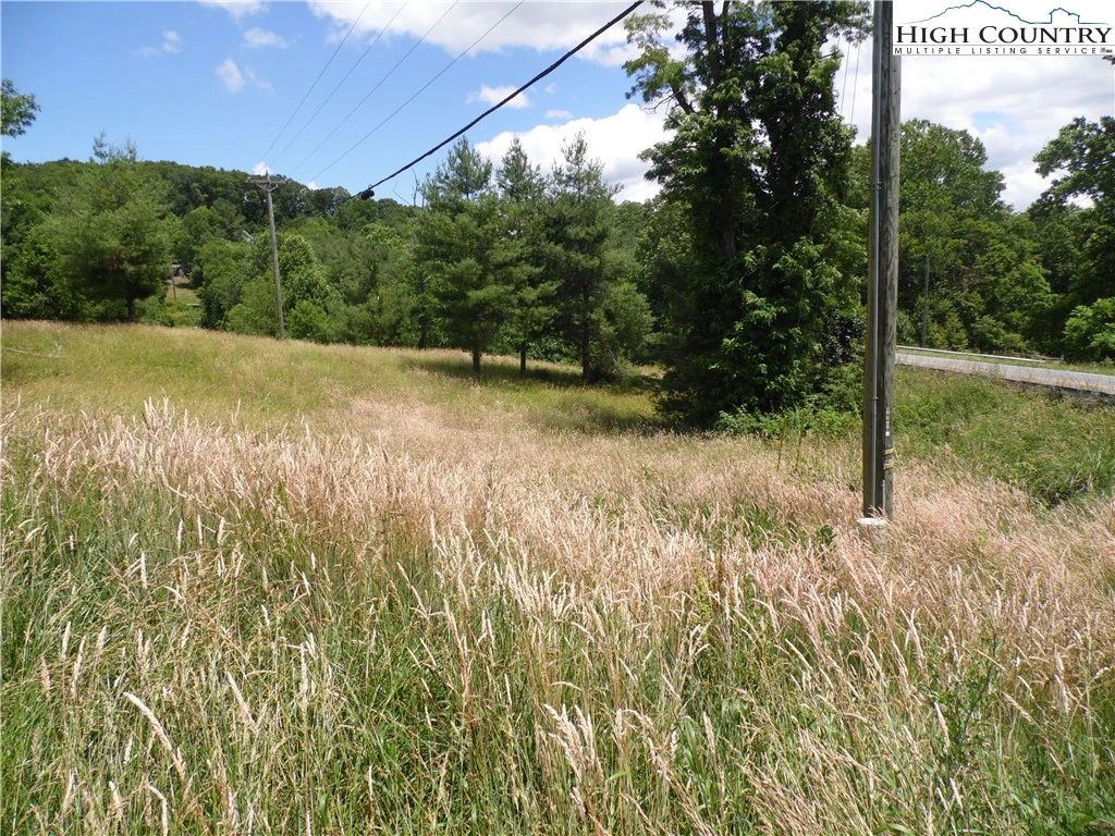 Image number 5 for the current listing