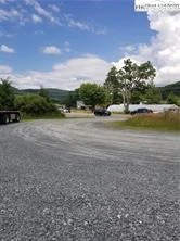 Image number 3 for the current listing