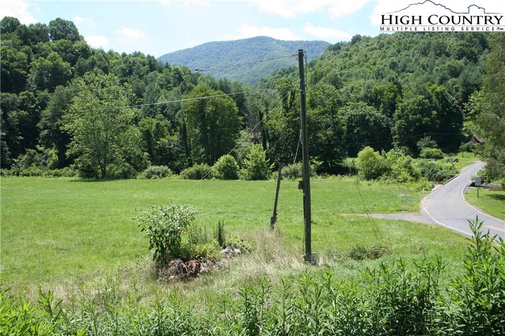 Image number 3 for the current listing