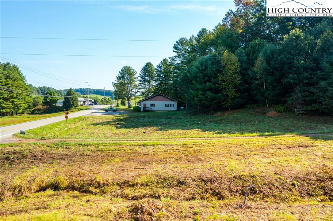 Image number 2 for the current listing