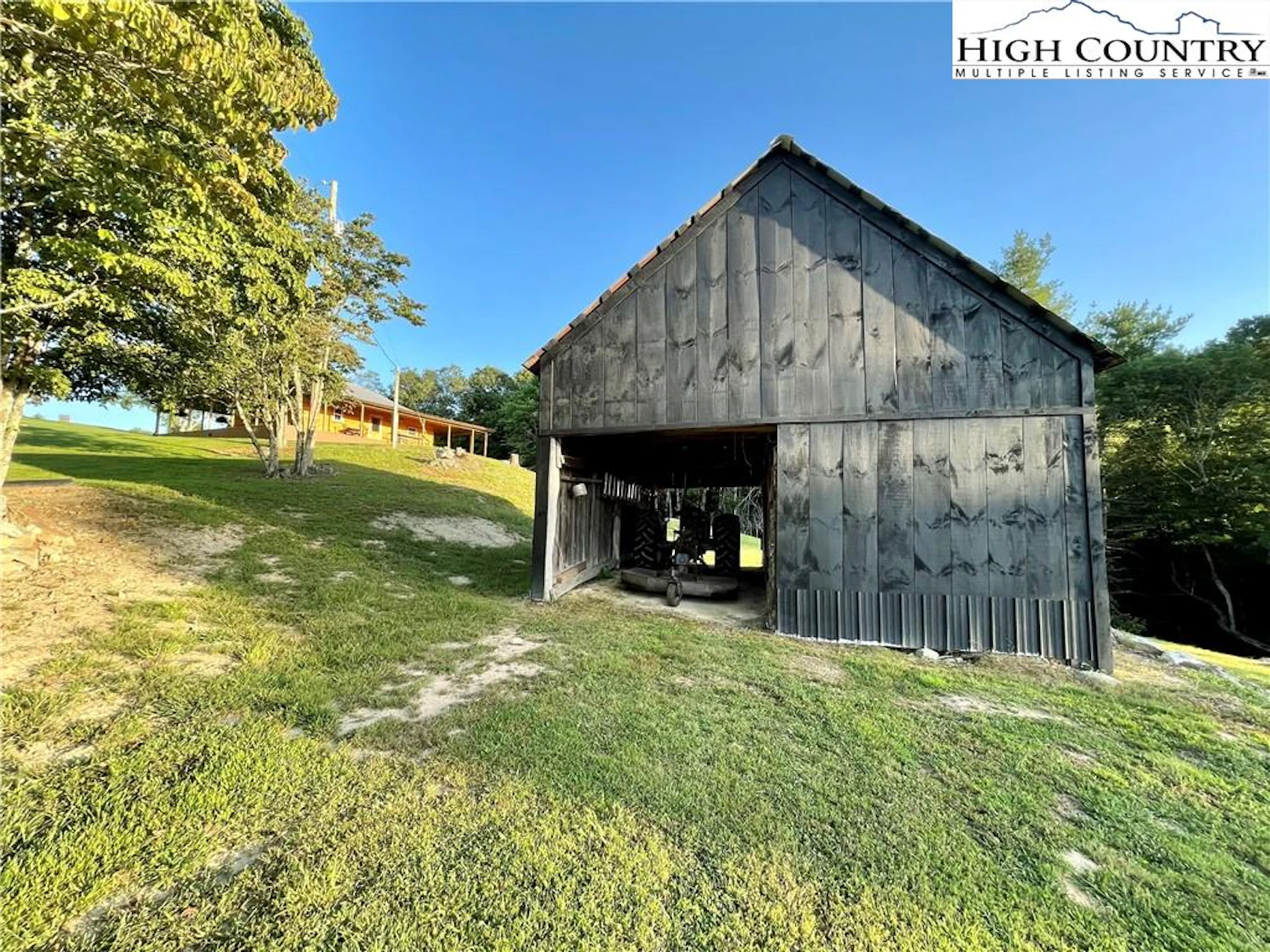 Image number 10 for the current listing