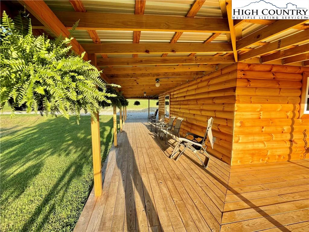Image number 9 for the current listing