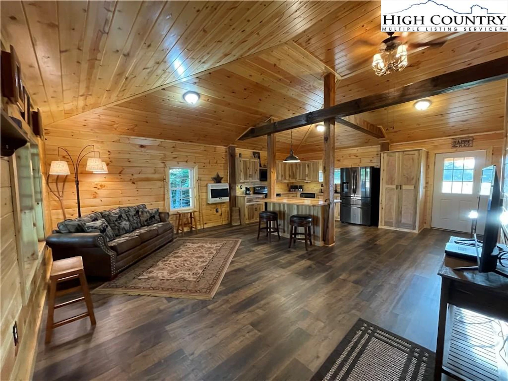 Image number 16 for the current listing