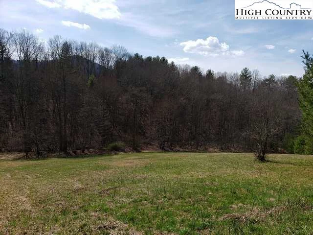 Image number 9 for the current listing