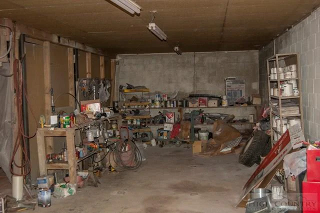 Image number 3 for the current listing