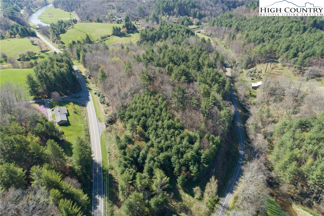 Image number 4 for the current listing