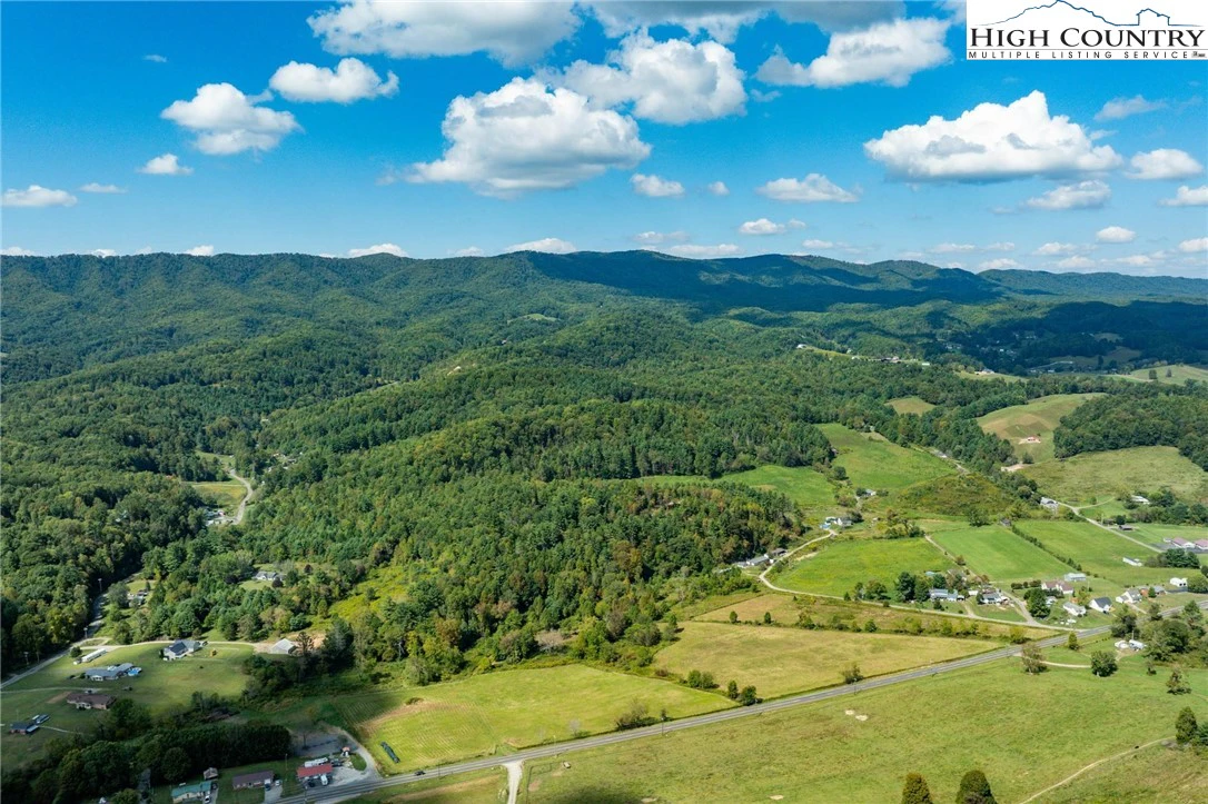 Image number 7 for the current listing