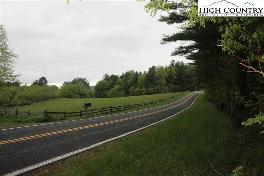 Image number 5 for the current listing