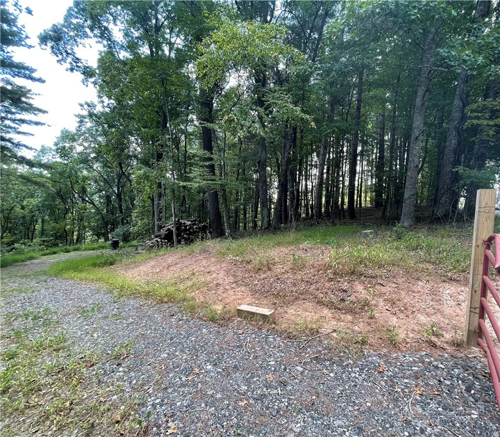 Image number 8 for the current listing