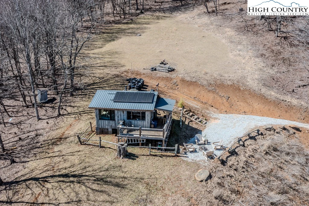 Image number 16 for the current listing