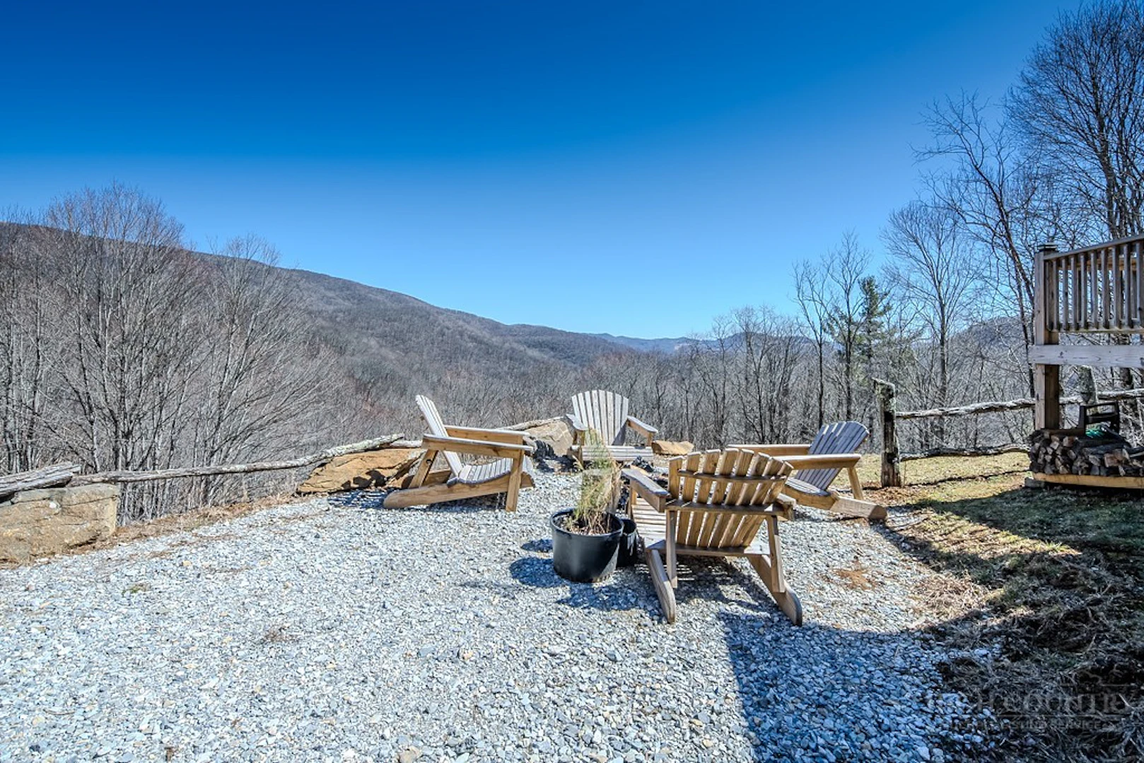 Image number 3 for the current listing