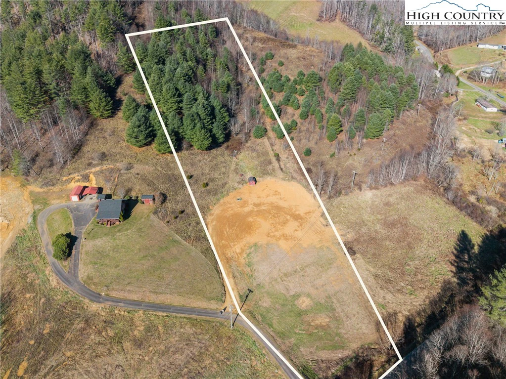 Image number 1 for the current listing