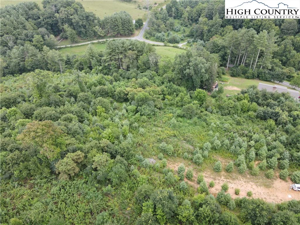 Image number 4 for the current listing