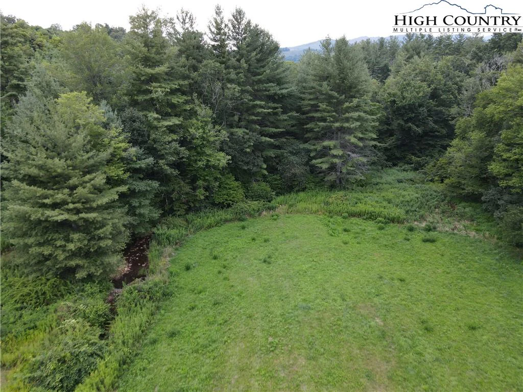 Image number 15 for the current listing
