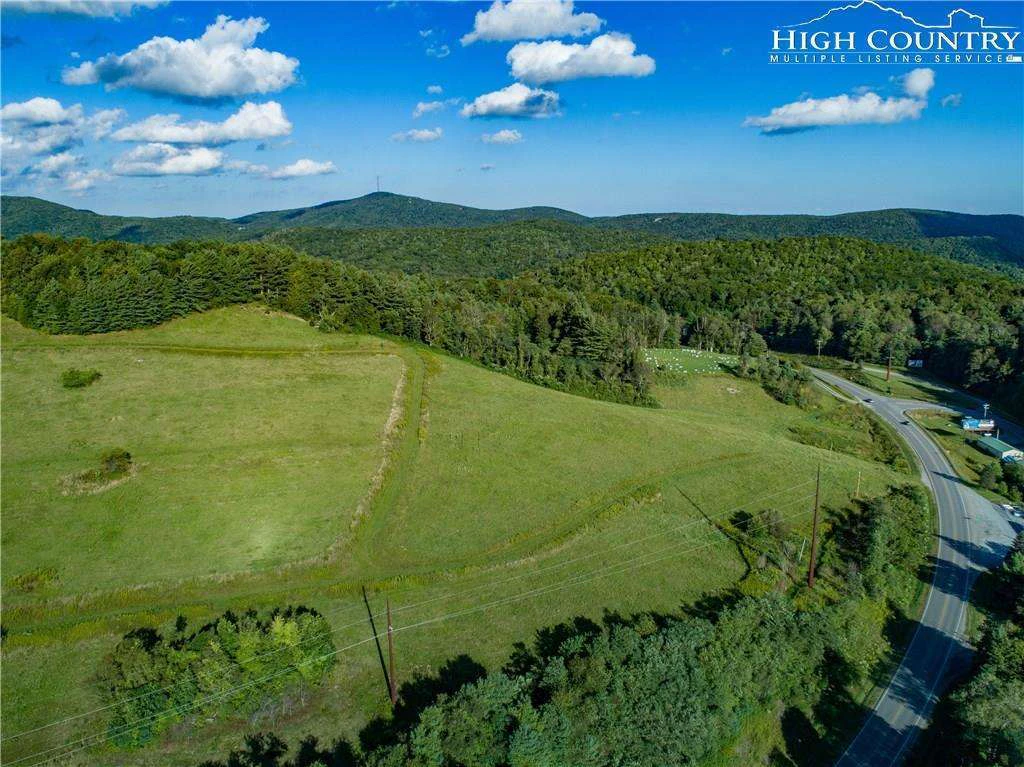 Image number 2 for the current listing