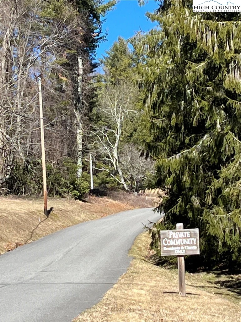 Image number 6 for the current listing