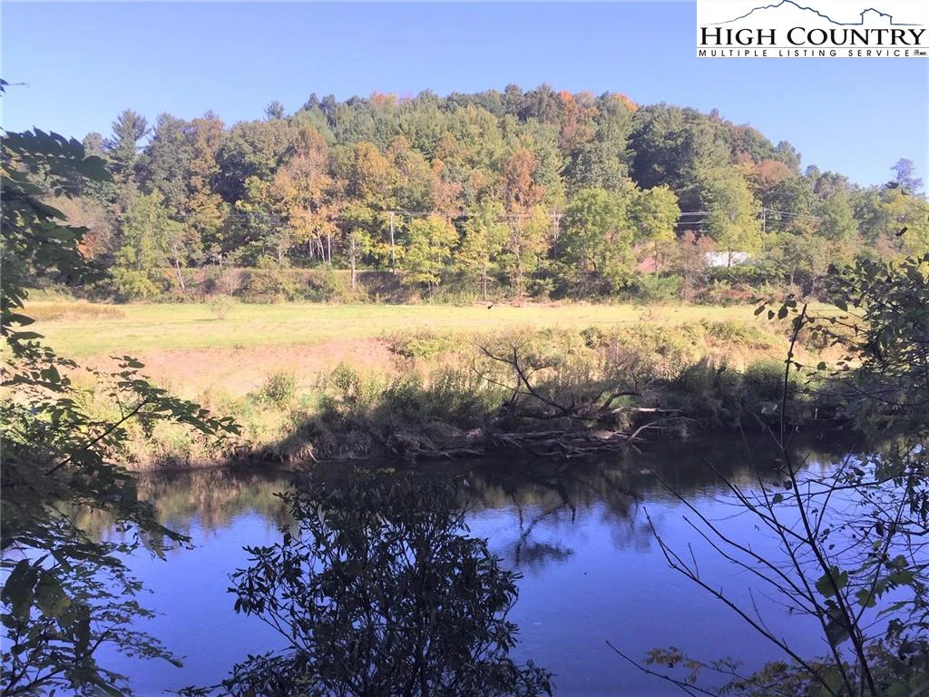 Image number 11 for the current listing