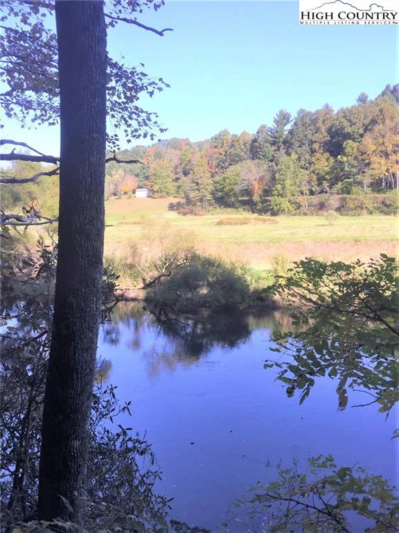 Image number 7 for the current listing