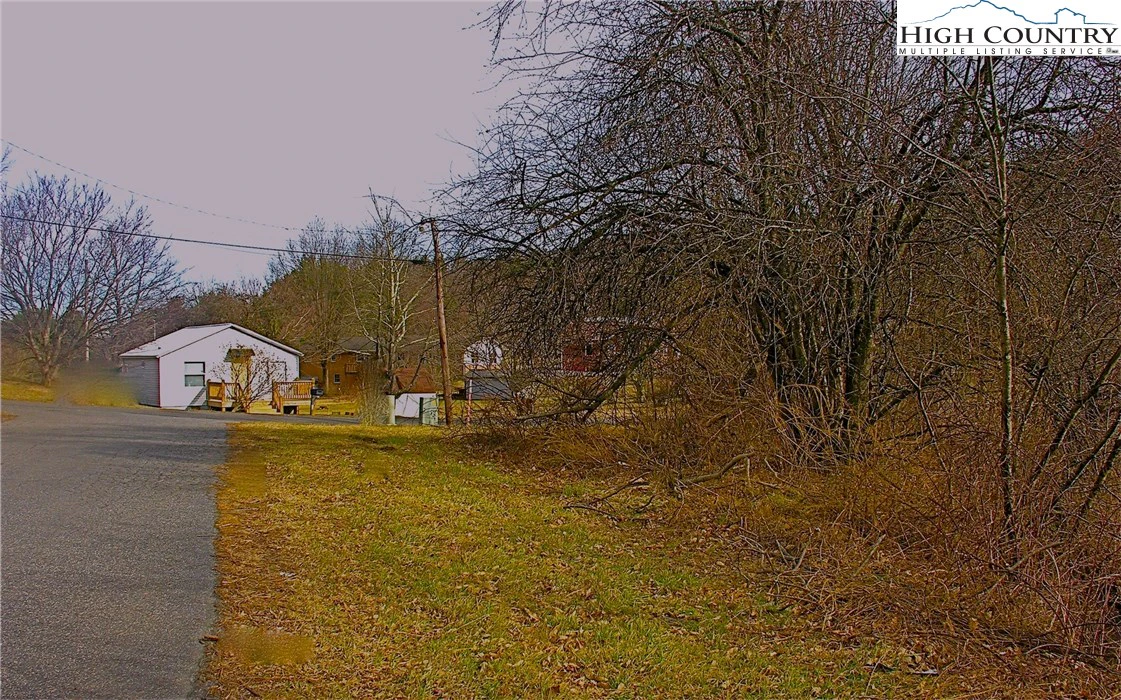 Image number 6 for the current listing