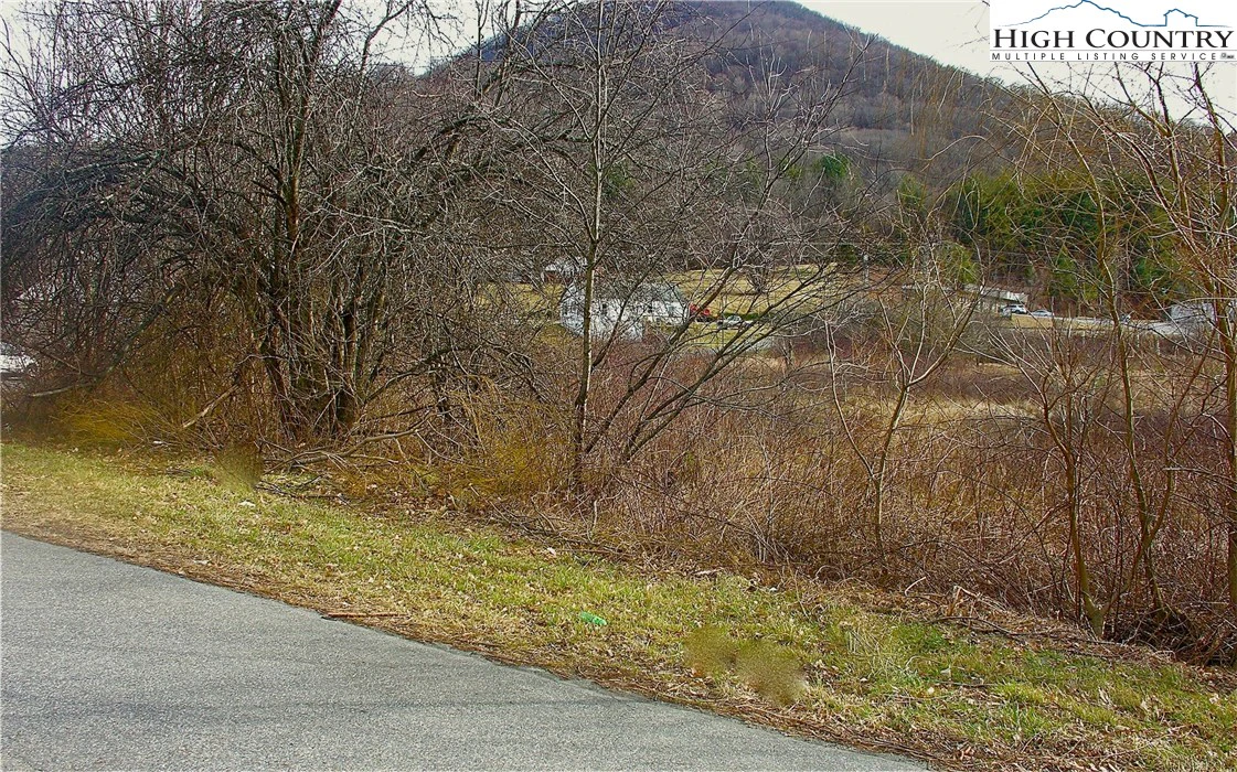 Image number 7 for the current listing