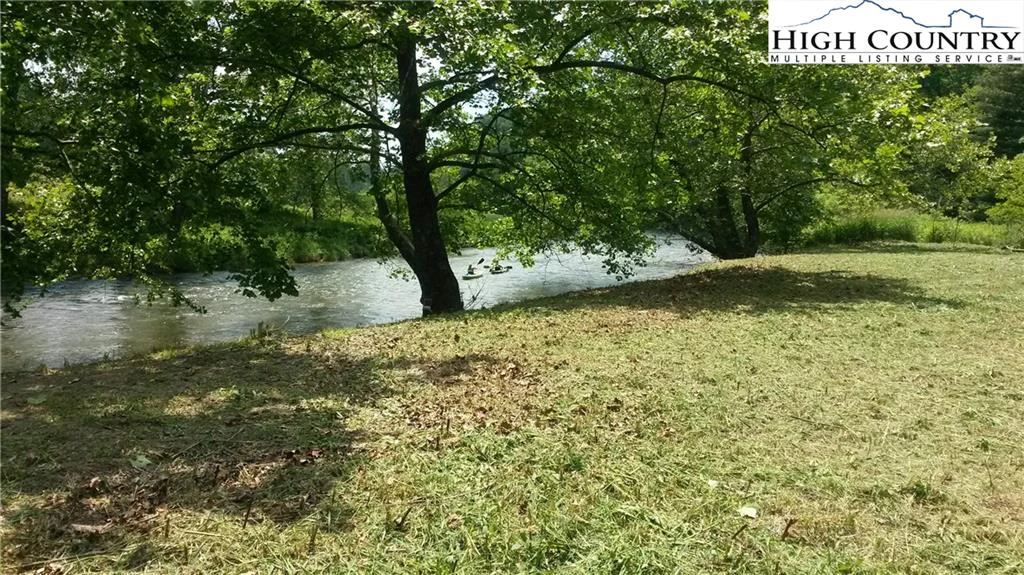 Image number 8 for the current listing