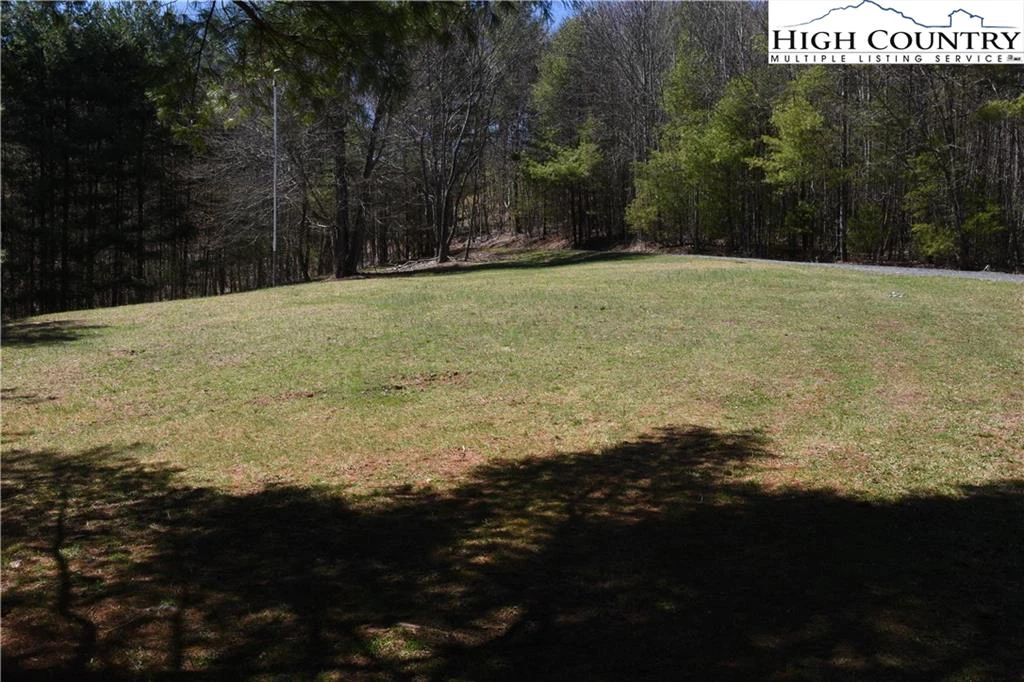 Image number 7 for the current listing