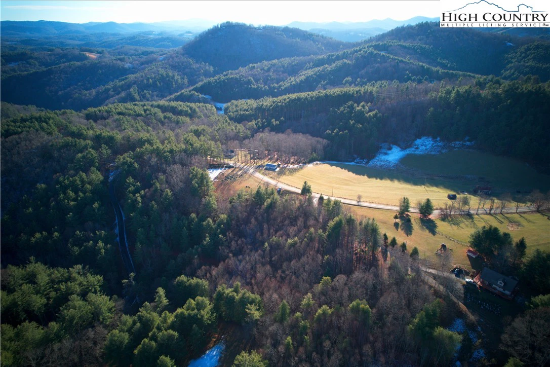 Image number 6 for the current listing