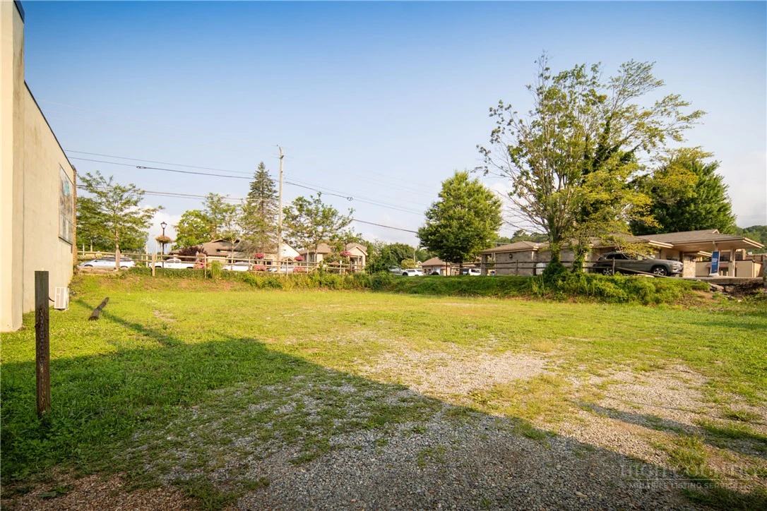 Image number 12 for the current listing