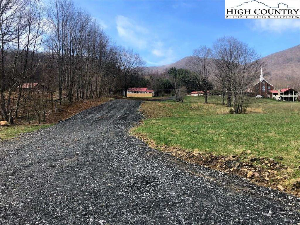 Image number 3 for the current listing