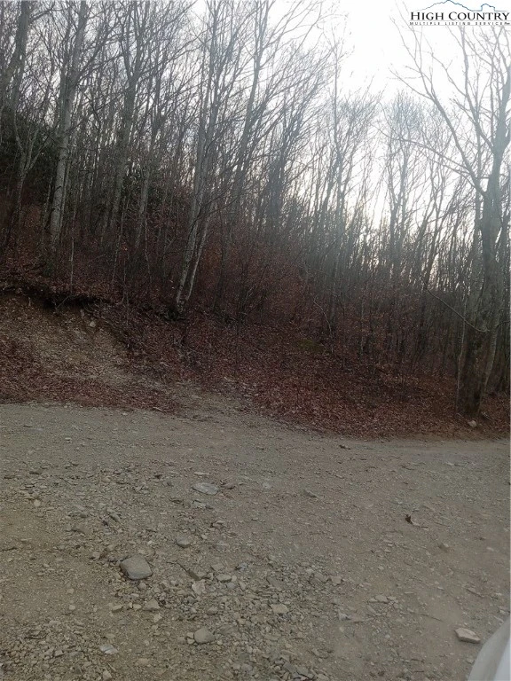 Image number 6 for the current listing