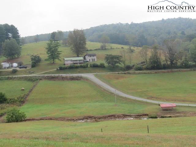Image number 1 for the current listing