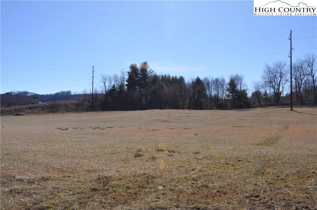 Image number 4 for the current listing
